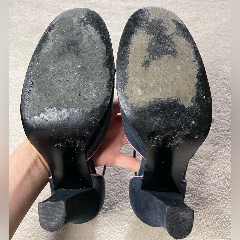BCBGMaxAzria suede heels - Picture 8 of 9
